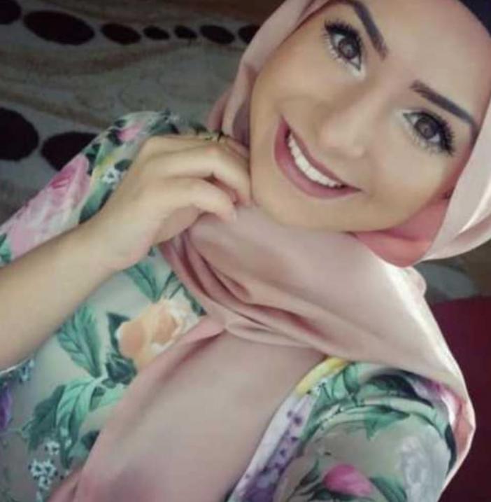 Aysel Ek Fotoğraf 3